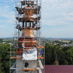 Veža kostola dostáva nové kontúry | Zdroj: Špačince