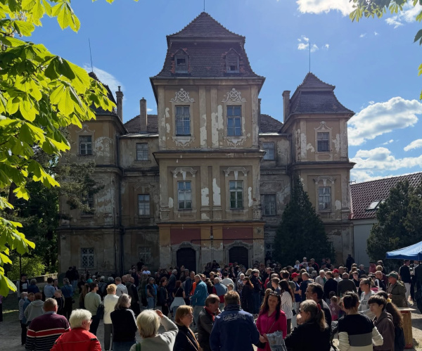 Cieľom prác je zachovať historické dedičstvo a postupne mu vdýchnuť nový život. | Foto: Obec Trstín