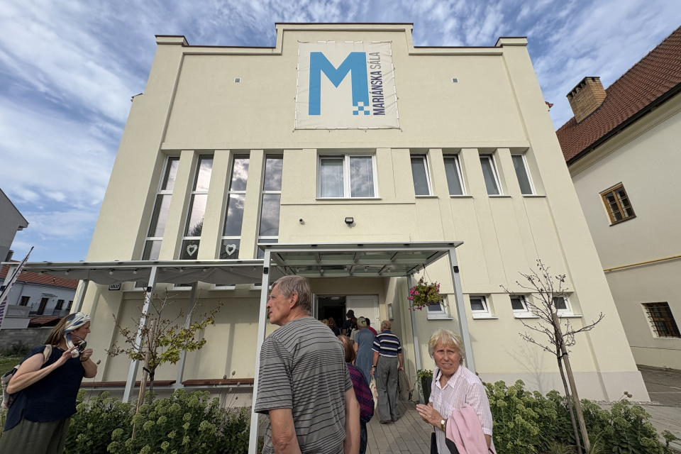 Záver patril Mariánskej sále a ochutnávke omšového vína v Klástornom antikvariáte | Foto: MM, Trnavské rádio