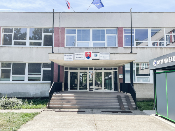 Župa tak reaguje na rastúci počet žiakov v Šamoríne. | Foto: TTSK