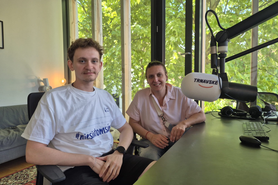 Daniš a Rajnicová v štúdiu Trnavského rádia | Foto: Trnavské rádio