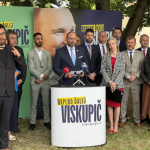 Viskupič na tlačovej konferencii k oznámeniu kandidatúry | Zdroj: Trnavské rádio