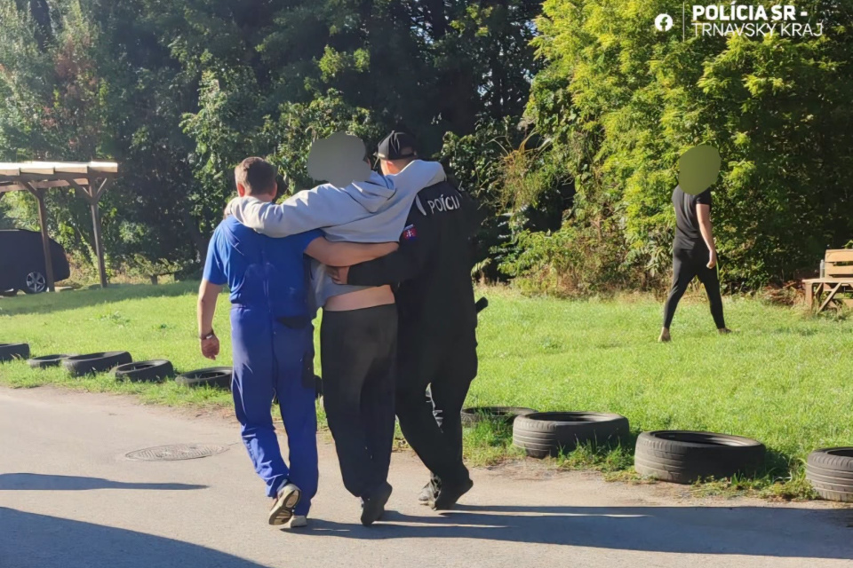 Policajti pomohli straténemu seniorovi | Zdroj: Polícia SR - Trnavský kraj