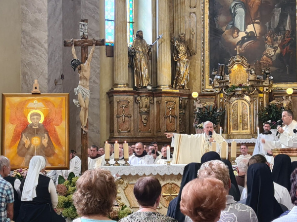Hlavným celebrantom a slávnostným kazateľom bol apoštolský nuncius na Slovensku Mons. Nicola Girasoli. | Foto: Trnavská arcidiecéza