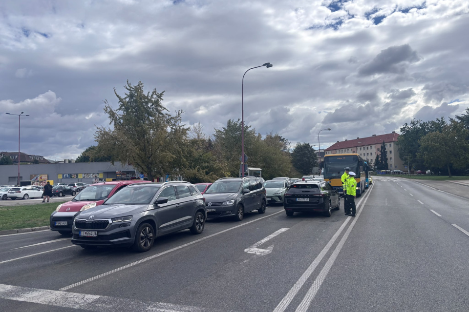 Na kolóny a policajtov upozorňujete skoro po celej Trnave. | Foto: Trnavské rádio 