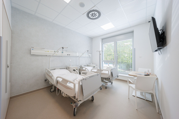 Fakultná nemocnica AGEL Skalica otvorila nový internisticko-neurologický pavilón (5)