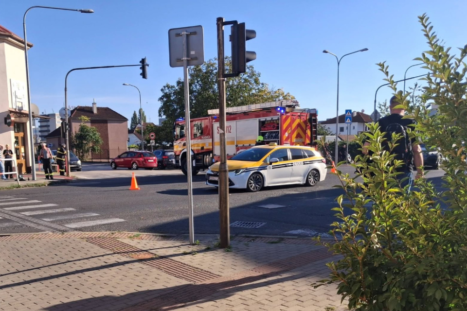 V úseku sú obmedzenia. | Foto: Radka Radomilka, Dopravný servis - okres Piešťany a okolie
