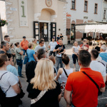Prehliadka so začiatkom pred mestskou vežou | Zdroj: Trnava Tourism