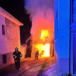 Požiar zmobilizoval všetky záchranárske zložky. | Foto: DHZ Vrbové