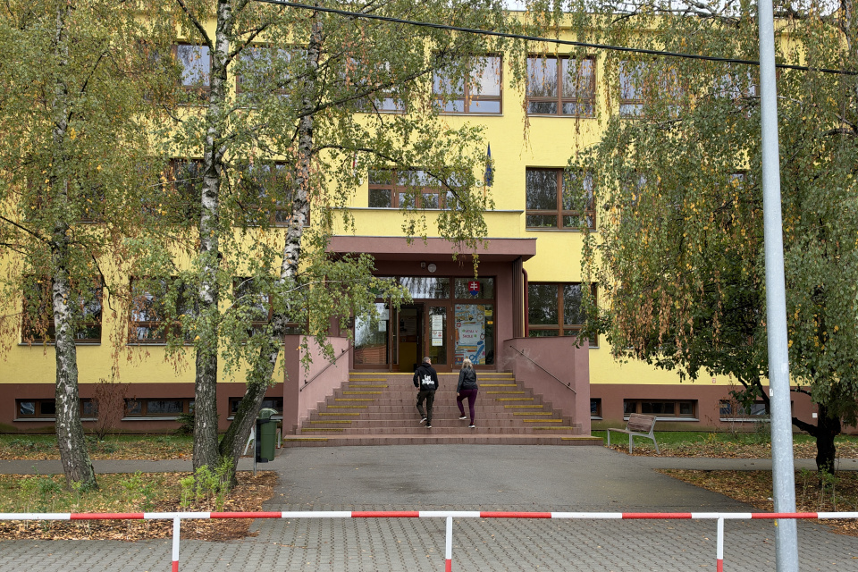 Základná škola Tolstého v Hlohovci, volebná miestnosť | Foto: redakcia