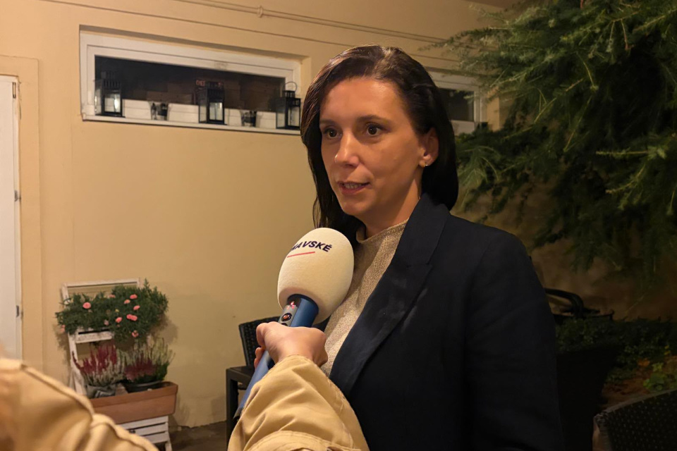 Rozhovor s kandidátkou na primátorku Trnavy Evou Nemčovskou | Foto: Trnavské rádio