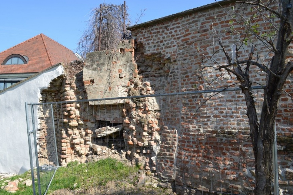 Súčasný stav hradieb pri Koppelovej vile l Foto: Mesto Trnava