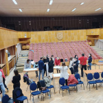 Stretnutie s obyvateľmi v Modranke. | Zdroj: Peter Cagala