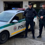 Dvojica pozorných policajtov. l Zdroj: FB Polícia Trnavský kraj