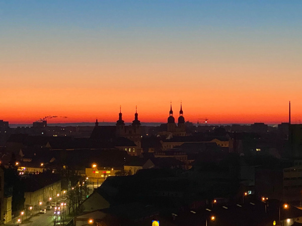 Východ slnka nad Trnavou l Foto: red.