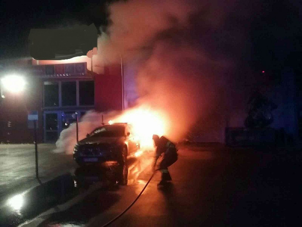 Hasiči pri zásahu. l Zdroj: TS