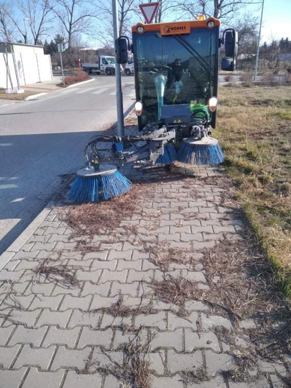 Zametanie v Trnave. | Foto: Fb, Mestské služby mesta Trnava