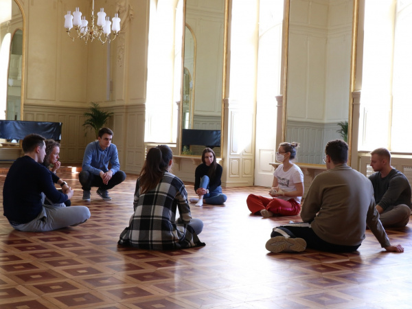 Študenti počas lekcie. l Zdroj: DJP