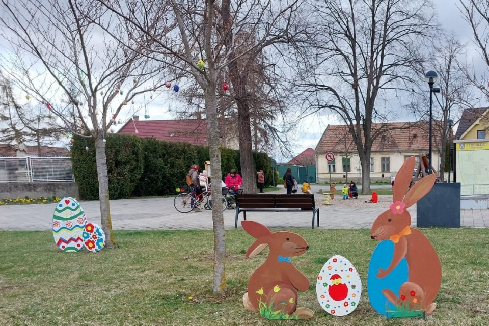 Nájdeme tu aj zajačikov. l Zdroj: Mesto Leopoldov