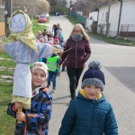 Sprievod na vyprevadenie Moreny. l Zdroj: Nyáryovská kúria