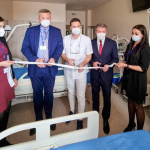 Oddelenia otváral aj minister zdravotníctva Lengvarský. l Zdroj: FN TT