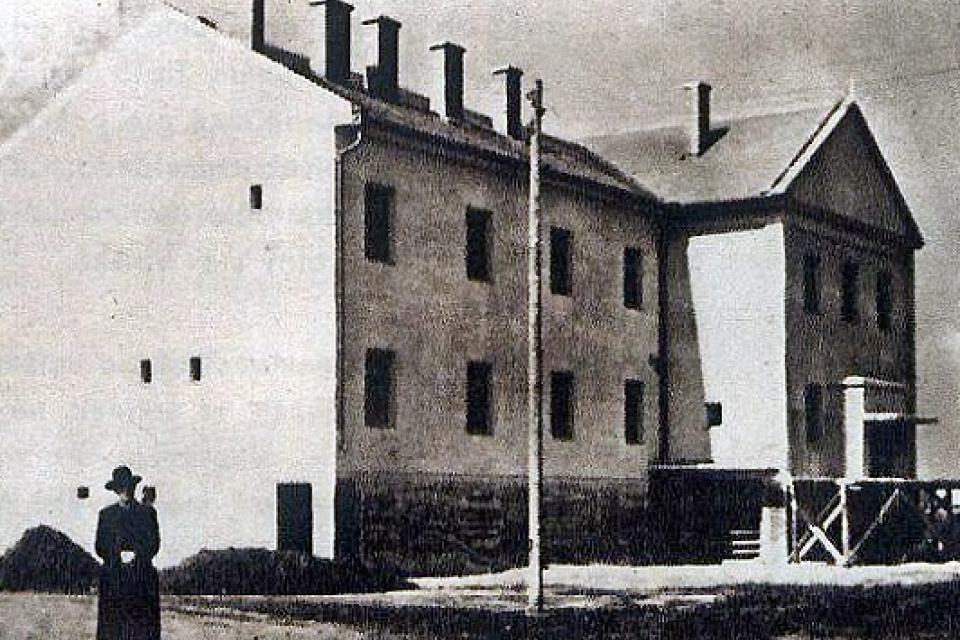 Pôvodná budova v roku 1941. l Zdroj: SDB