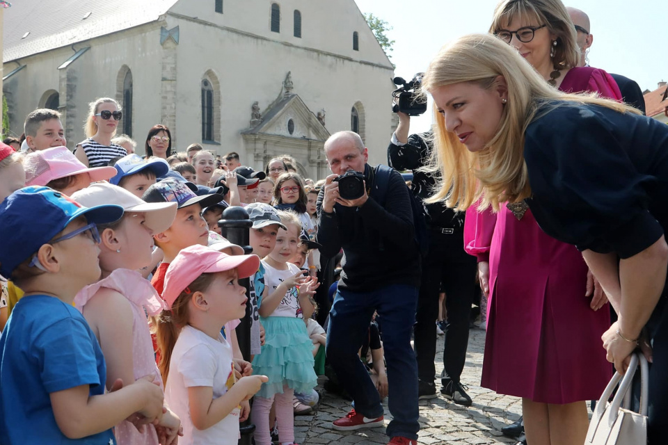 Prezidentka sa stretla aj s miestnymi obyvateľmi. l Zdroj: FB Zuzana Čaputová