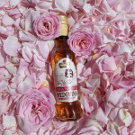 Z ruží vyrábajú aj špeciálnu medovinu l Foto: Apimed