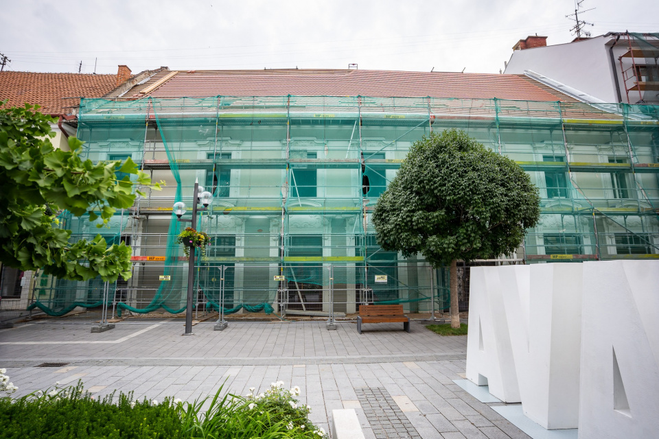 Rekonštrukcia budovy na Hlavnej l Foto: Fb TTSK