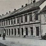 Na snímke budova poštového a telegrafného úradu v Trnave, na Radlinského ulici. | Zdroj: kniha Trnava 1238-1938