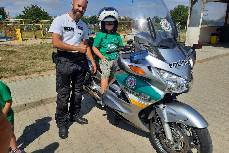 Ukážka policajnej techniky v Kátlovciach