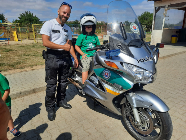 Ukážka policajnej techniky v Kátlovciach