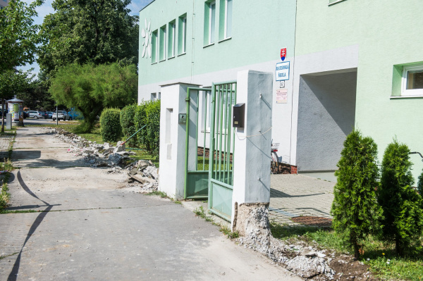 výmena oplotenia na materskej škole v Skalici