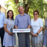 Kandidát a jeho tím. l Zdroj: TS