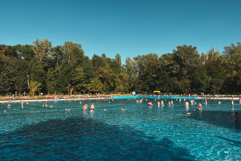 Bazén kúpaliska Kamenný Mlyn v Trnave v týchto dňoch. | Foto: Trnavské rádio