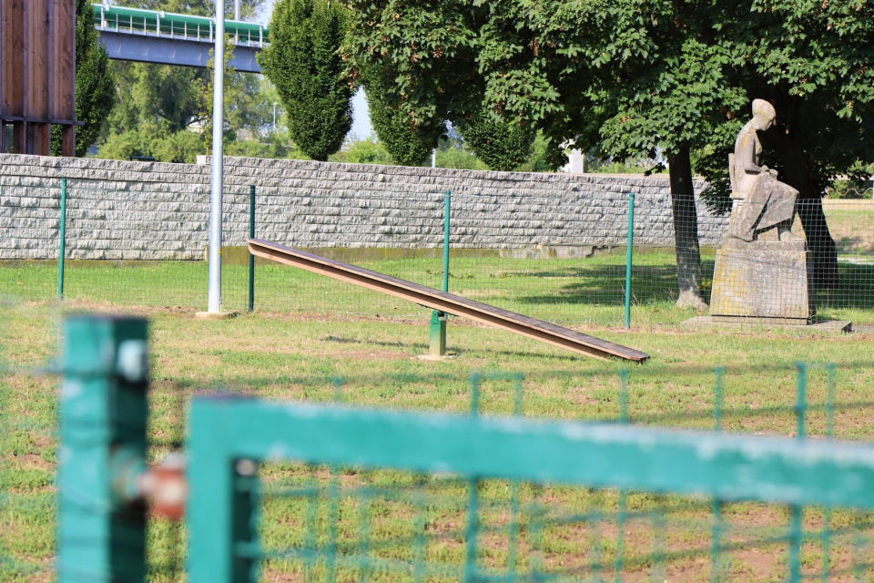 Pribudol aj bezpečný plot | Zdroj: Mesto Hlohovec 