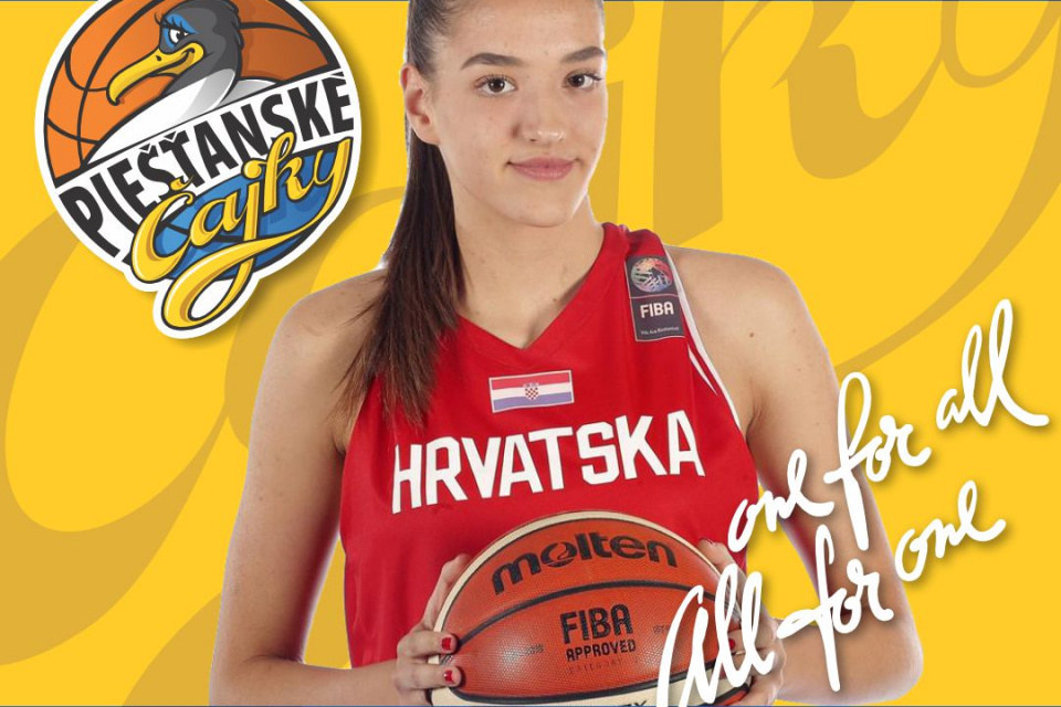 Ana Mandić v reprezentačnom drese | Foto: Piešťanské Čajky