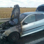 Požiar vznikol počas jazdy | Zdroj: TS