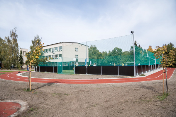Športovisko v Dunajskej Strede na Spojenej škole Gyulu Szabóa | Foto: TTSK