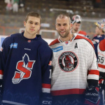  Otec so synom. | Zdroj: HK Gladiators Trnava