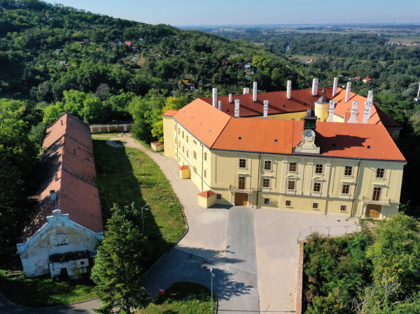 Zámok v Hlohovci | Foto: Peter Hanzes