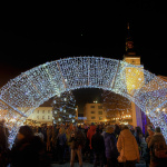 Svetelná brána otvára námestie od Hviezdoslavovej ulice | Zdroj: Kamila Panisová
