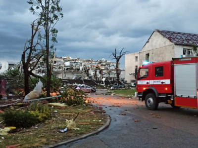 Následky tornáda na Morave | Foto: facebook.com/HZSJMK