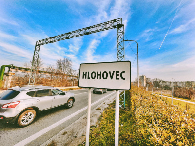 Vjazd do Hlohovca. Vodiči si ešte počkajú. | Foto: Pavol Holý, Trnavské rádio