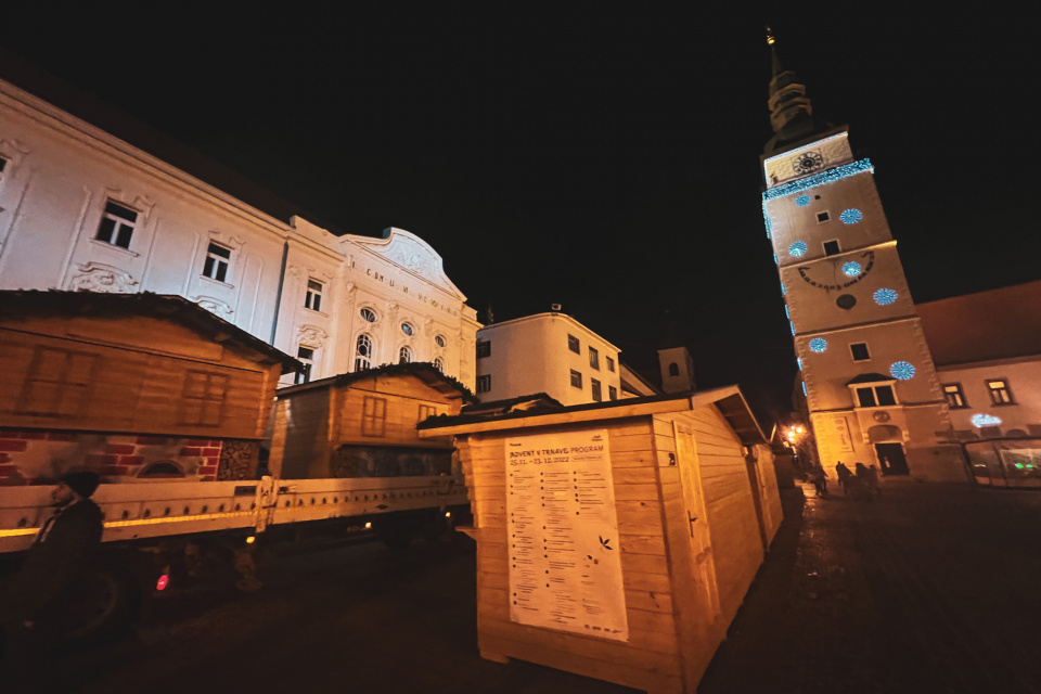 Stánky už odvážajú. | Foto: red.