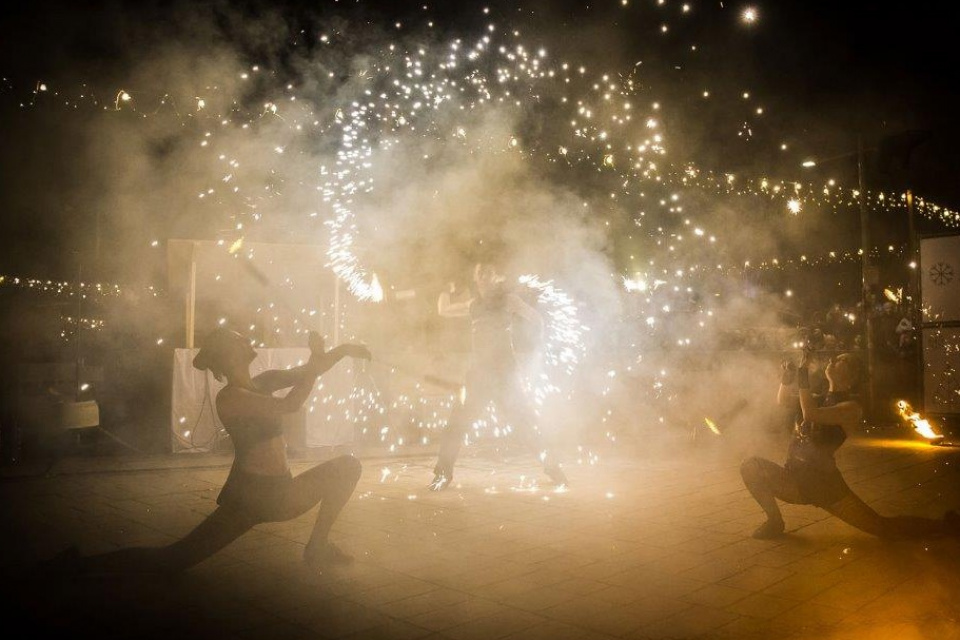 Záber z vystúpenia artistom Dream Dancers, ktorých v sobotu uvidíme na Trojičnom námestí | Zdroj: Zaži v Trnave