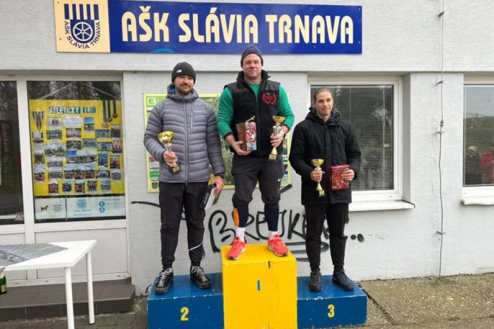 Marcel Lomnický na prvom mieste v hore bremenom v Trnave | Foto: Slovenský atletický zväz