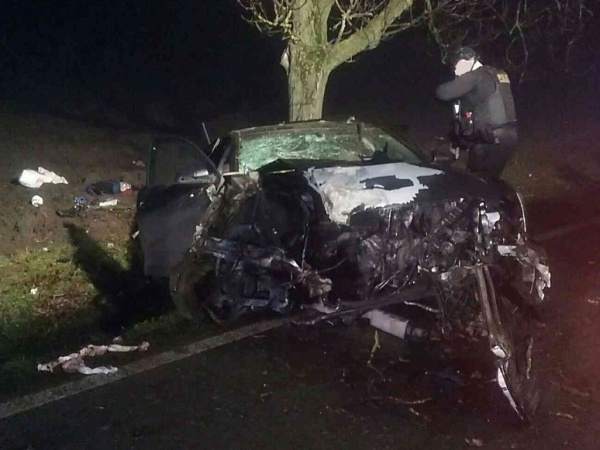 Auto o nehode v okrese Galanta | Zdroj: TS HaZZ
