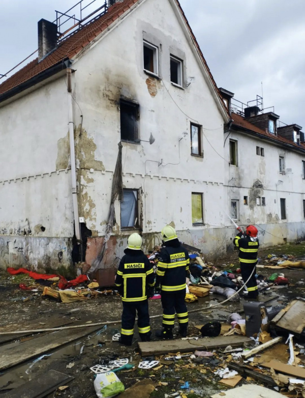 Dom na Coburgovej ulici v Trnave po požiari. | Zdroj: HaZZ