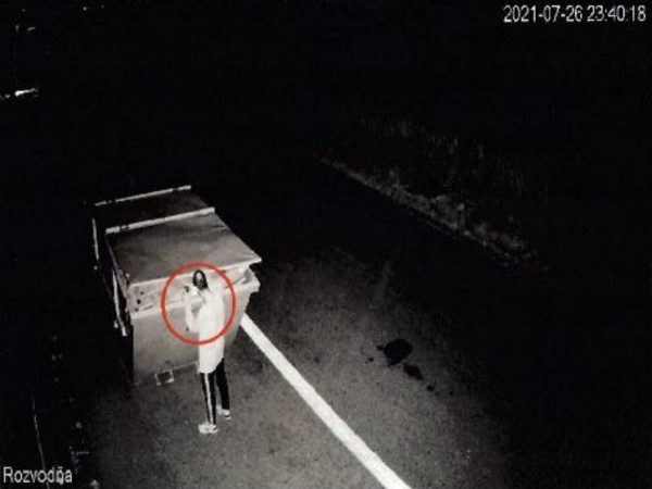 Záber z kamerového záznamu | Zdroj: FB Polícia SR - Trnavský kraj
